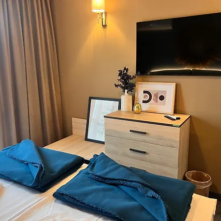 Konukevi Pino - Villa, Casa, Cucina е Terrazza 4*