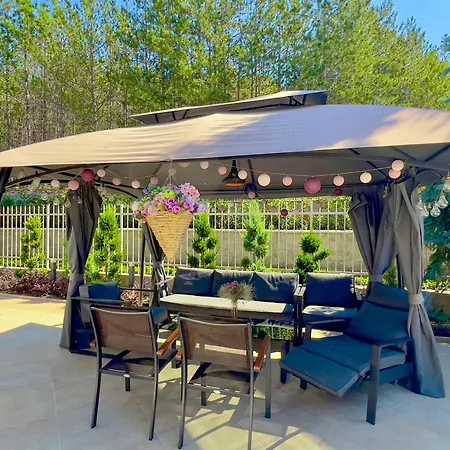 Gasthuis Pino - Villa, Casa, Cucina е Terrazza Albena