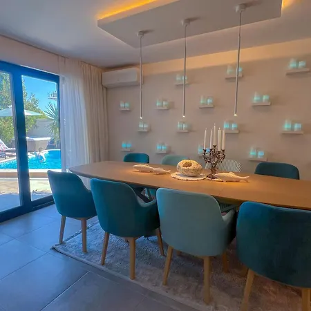 Gæstehus Pino - Villa, Casa, Cucina е Terrazza Albena