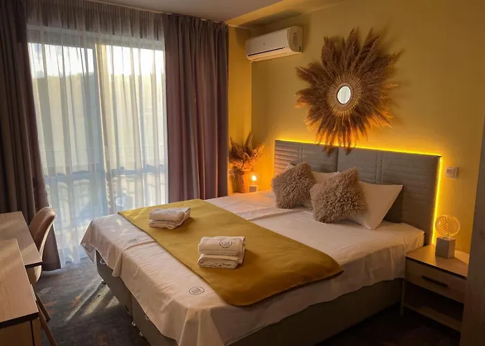 Pino - Villa, Casa, Cucina е Terrazza Konukevi Albena