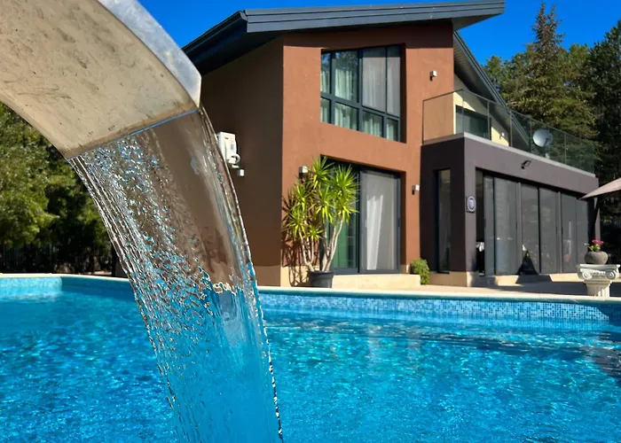 Pino - Villa, Casa, Cucina е Terrazza 4* Albena